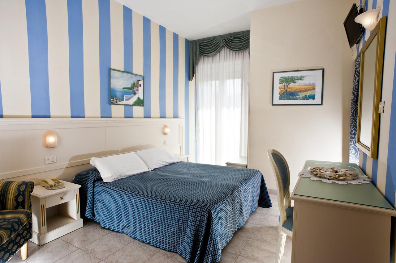 Hotel Alsen Rimini Exterior photo