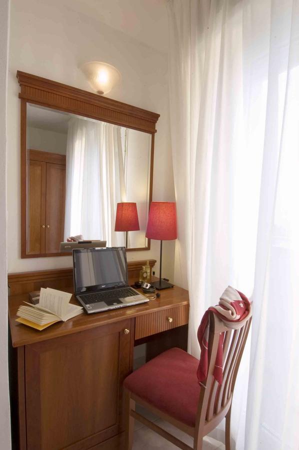 Hotel Alsen Rimini Exterior photo
