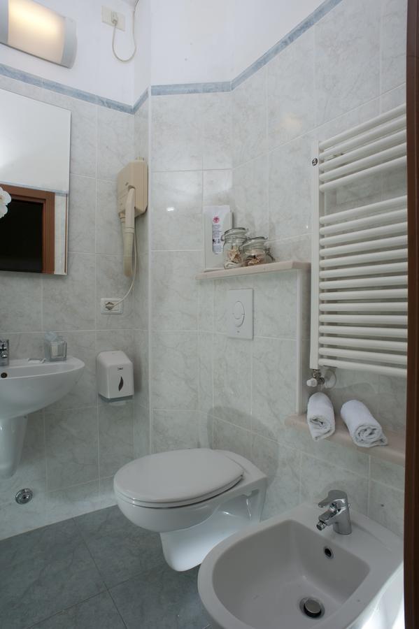Hotel Alsen Rimini Exterior photo